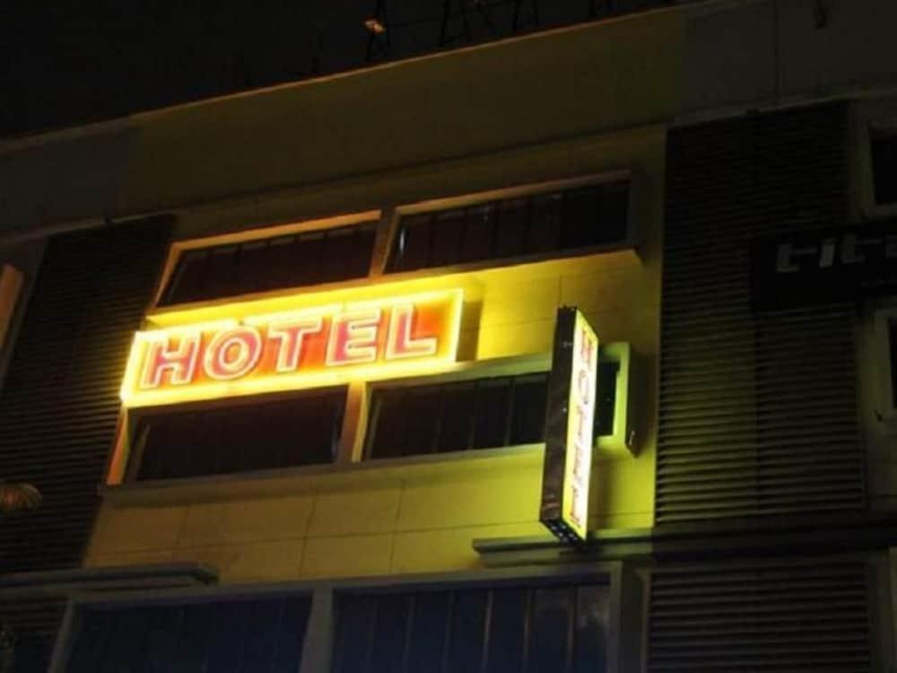 Shah Alam Business Hotel Екстер'єр фото