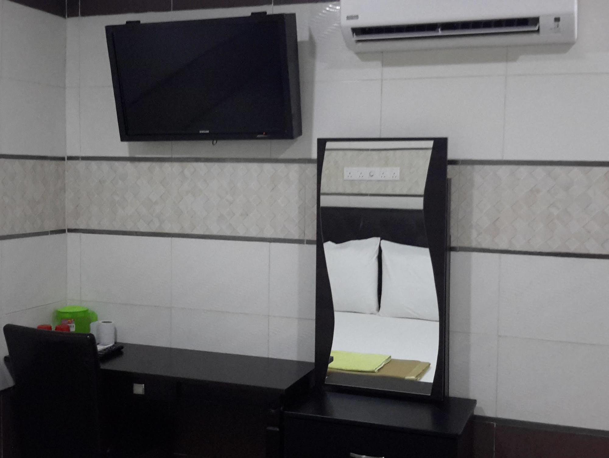 Shah Alam Business Hotel Екстер'єр фото