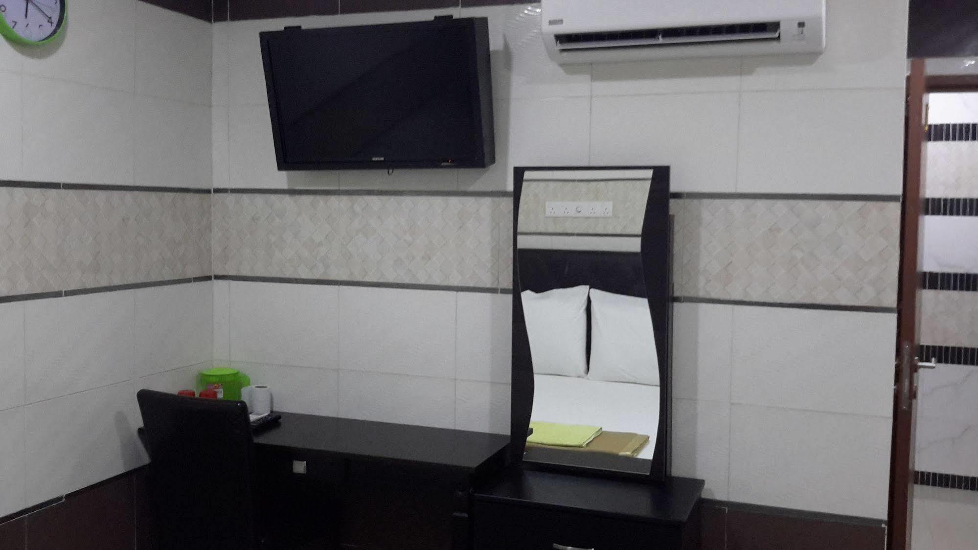 Shah Alam Business Hotel Екстер'єр фото